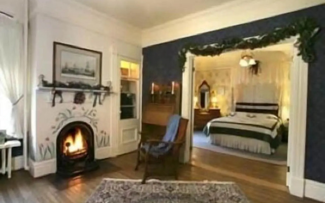 The Elmwood Heritage Inn