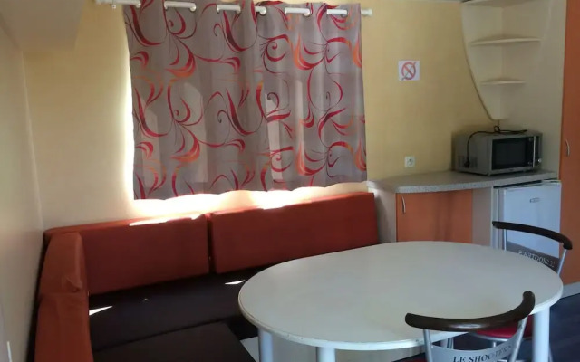 Camping Les Poutiroux - Mobilhome