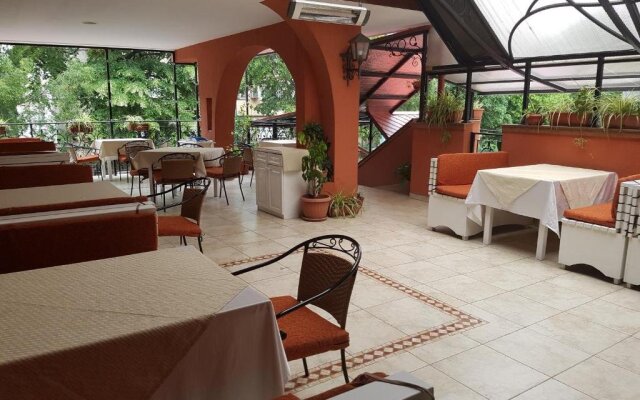 Hotel Globus