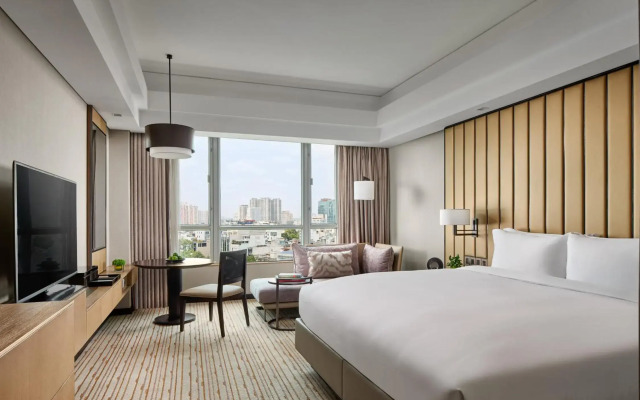 New World Saigon Hotel