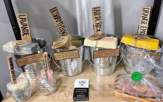 Au Sommet Du Lac Magog