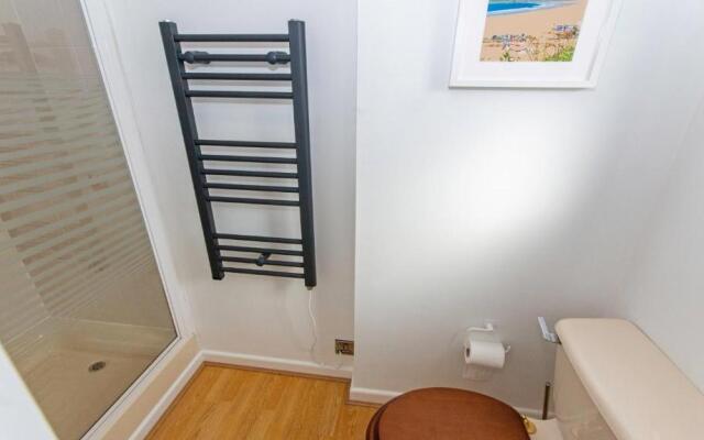 Oceanside Croyde 3 Bedrooms Sleeps 6