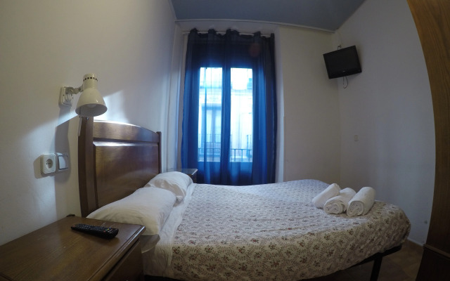 Hostal MYD Los Perales
