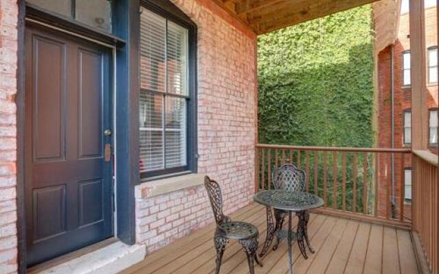 Lafayette Row Unit 2