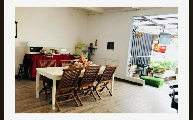 FIRST 1 Boutique House at Sukhumvit 1