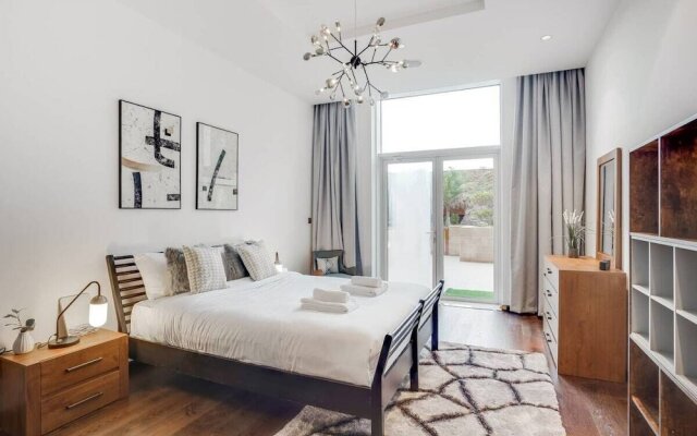 Stunning Apartment w/ Beach Access at The Palm!