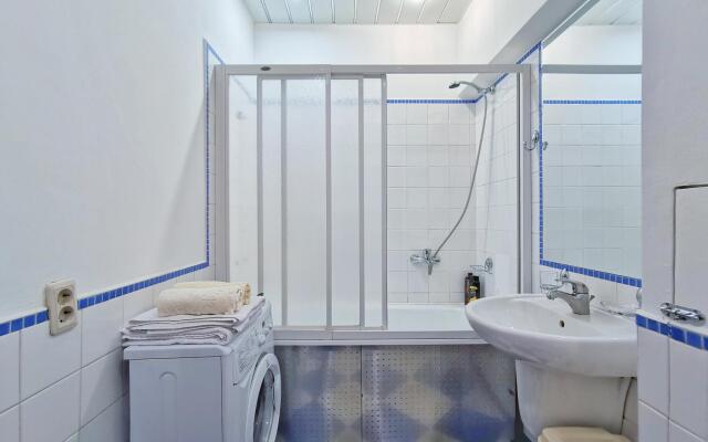 Apart Comfort on Tolbukhin Avenue 58