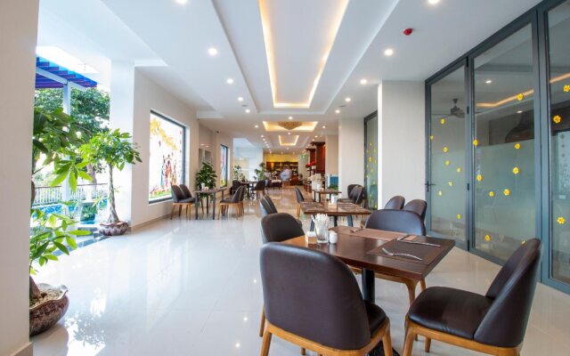 Tom Hill Boutique Resort & Spa