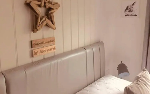 A Beautiful, Unique Lodge, Made for two