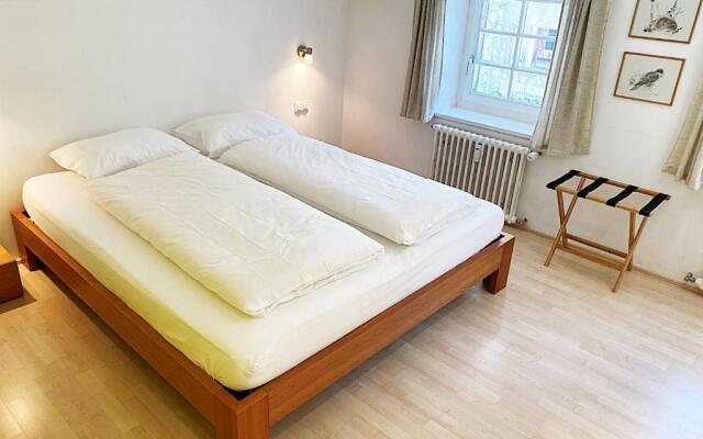 Dachwohnung im Alpenstil, 60m2 für 2P, mit Garage BM186