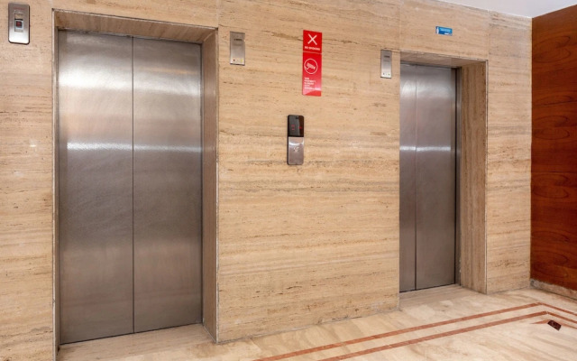 Capital O 6958 The Vijay Park