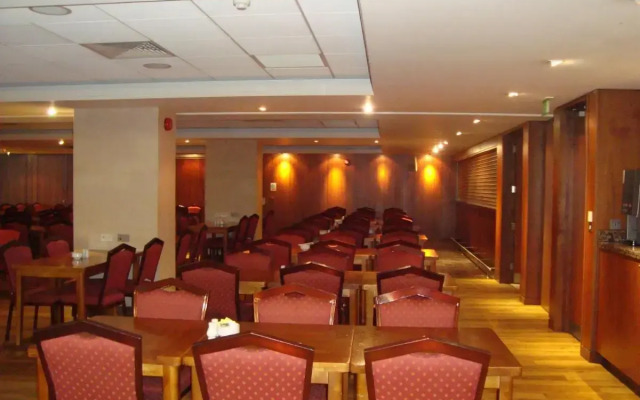 Central Park Hotel