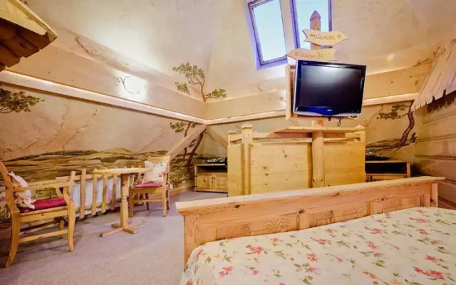Apart - House Limba