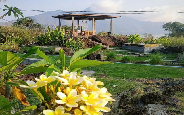 Onion Garden And Natural Hotspring