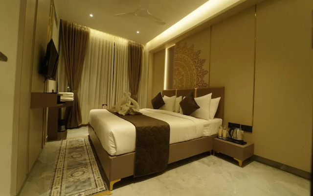 Yuvraj Le Royale