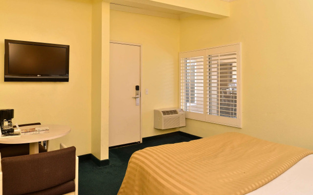 Americas Best Value Inn & Suites Anaheim Convention Center