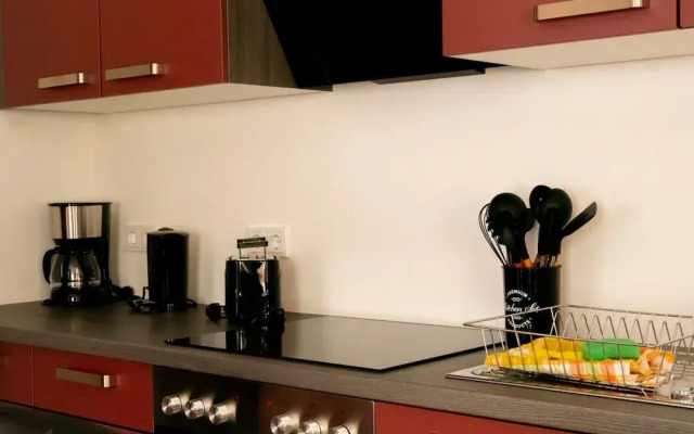 Lakefront Family Retreat