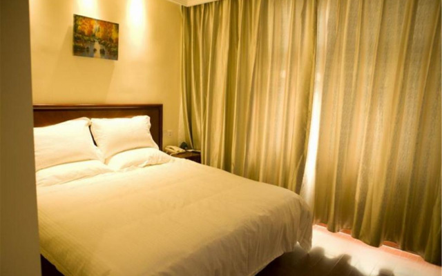 GreenTree Inn Suzhou Taiping Town High-speed North Station Express Hotel