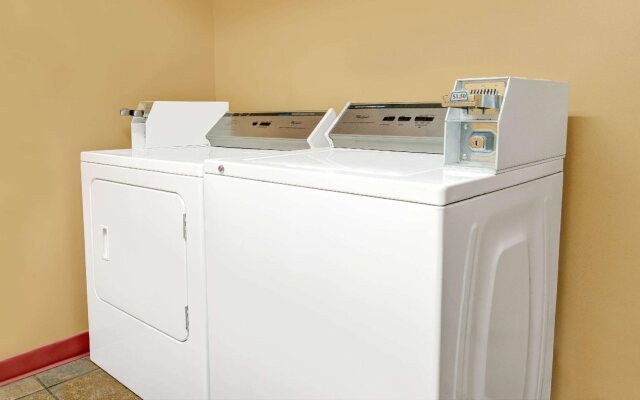 Days Inn Stadium Kansas City