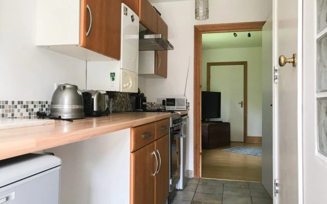 Idyllic Cabin Style House in the Heart of Sussex