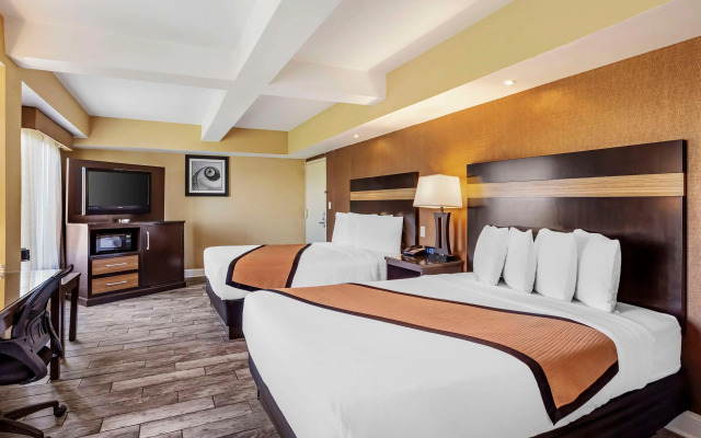 Best Western Plus Newark Airport West
