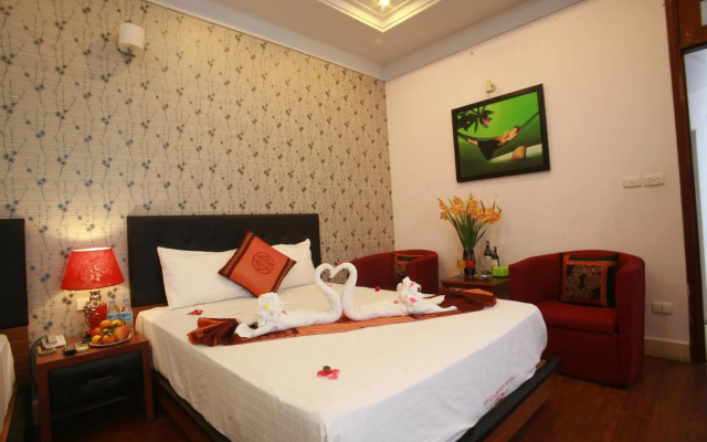 Urban Alley Hotel