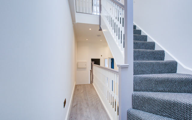 Hybrid Resi - Fulham