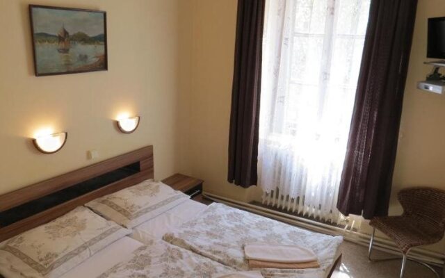 Hotel Český Dvůr
