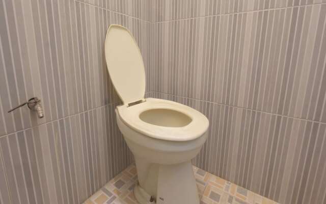 Hotel O Losmen Ida Near PT. Narmada Awet Muda (Pabrik Lingsar)