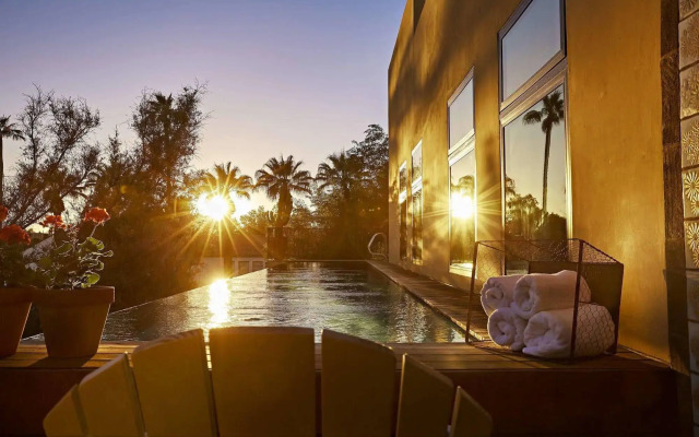 Bespoke Inn Scottsdale