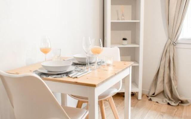 Charmant F2 hyper centre de Melun