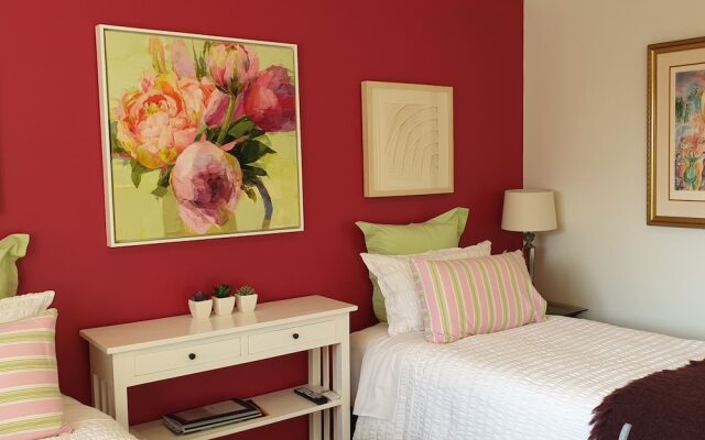 ArtHouse Bed & Breakfast