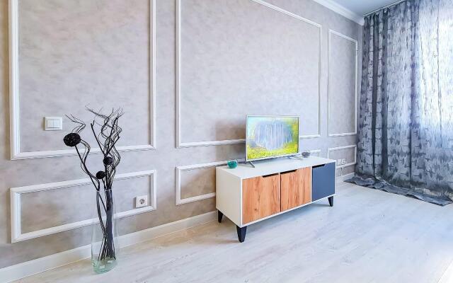 еЖИВика на улице Автомобилистов 15