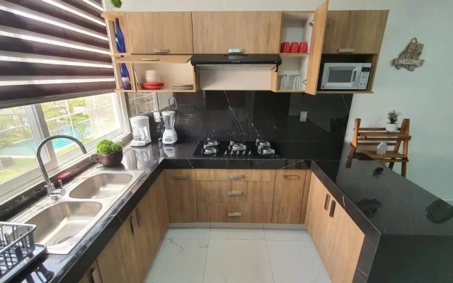 NUEVO ¡Hermoso departamento amueblado con alberca!