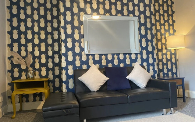 Alexander Apartments Saltwell Park