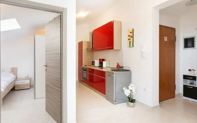 La Riva 1 Comfortable Holiday Residence