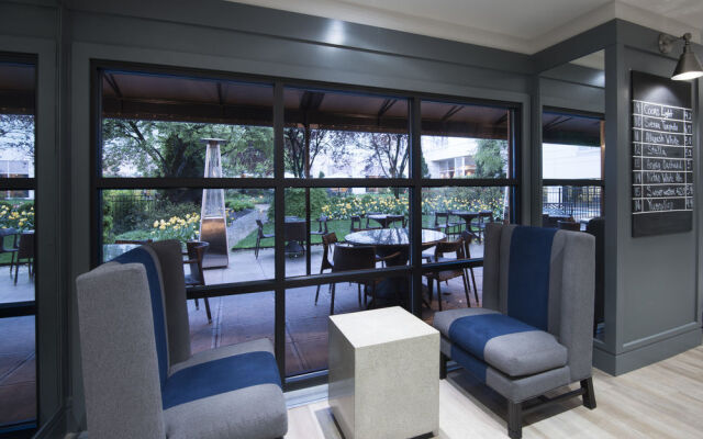 Wyndham Hamilton Park Hotel and Conference Center