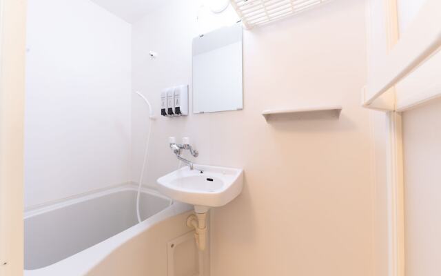 Oyo Ryokan Sakura Garden Asakusa Bashi