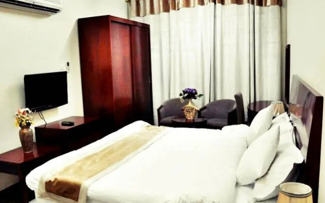 Salalah Plaza Hotel