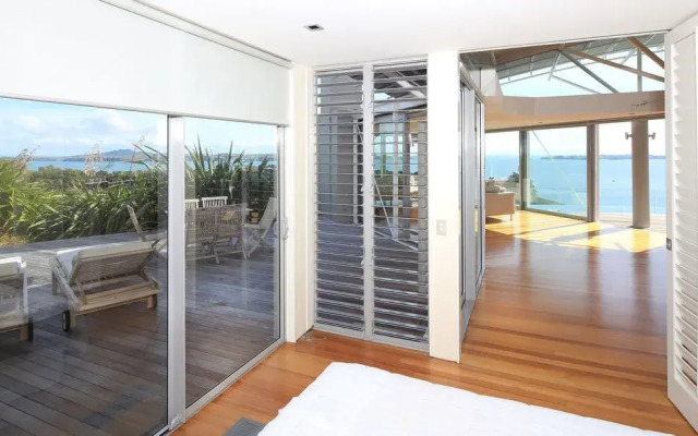 Nikau Estate