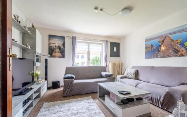 ID 6872 - Private Apartment