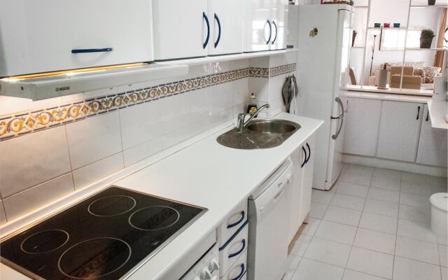 Apartment - 2 Bedrooms with Pool and WiFi - 107322