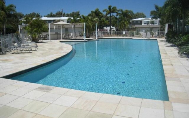 Coolum Villas