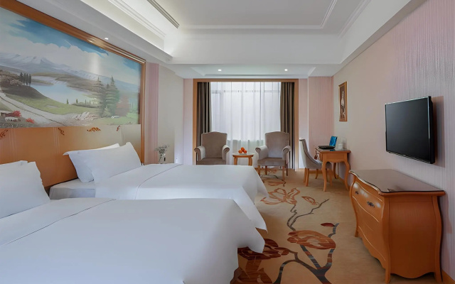 Vienna Hotel Guangzhou Huadu Sunac Cultural Tourism City Hecheng – Guest Rooms – Guangzhou