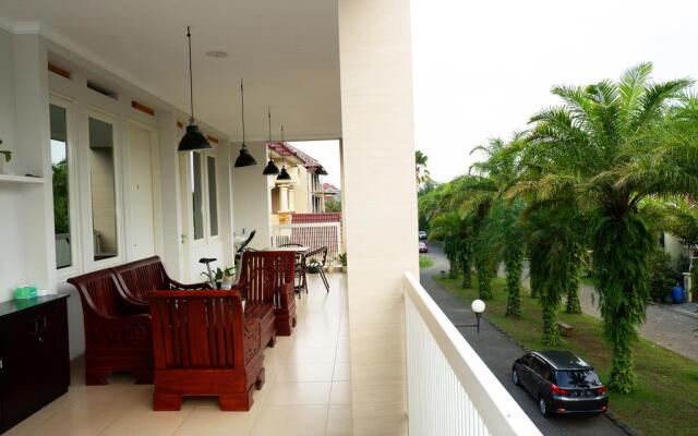 OYO 493 Permata Jingga AA 19 Boutique Syariah