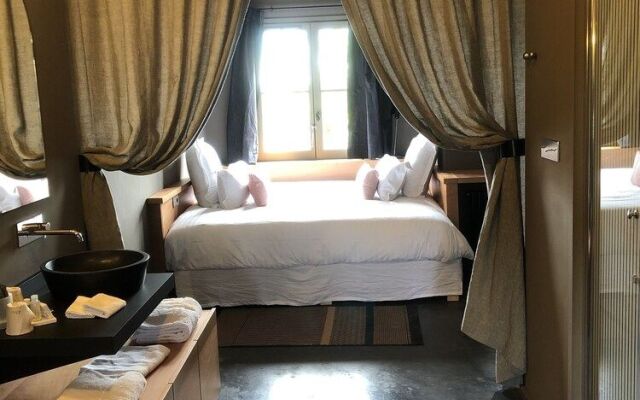 Le Bois Des Chambres