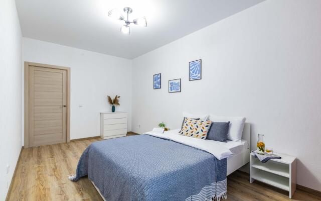 Лайт Апартаменты на улице 8 Марта 202/3