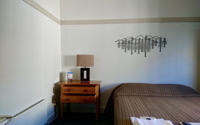 Portsea Hotel