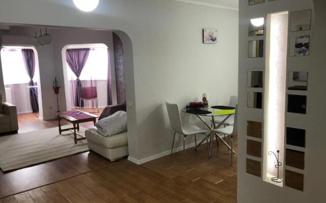 Apartament Faleza Nord 3