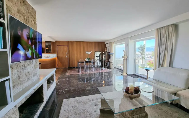 The One 360 Skyline Penthouse Athens